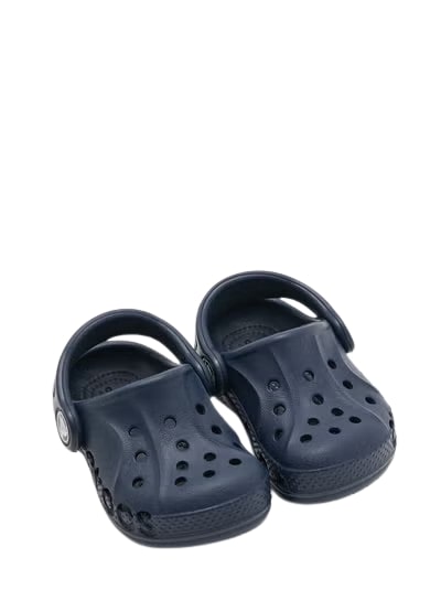 Get ready for Namshi special offers! 69% discount on Crocs casual shoes
